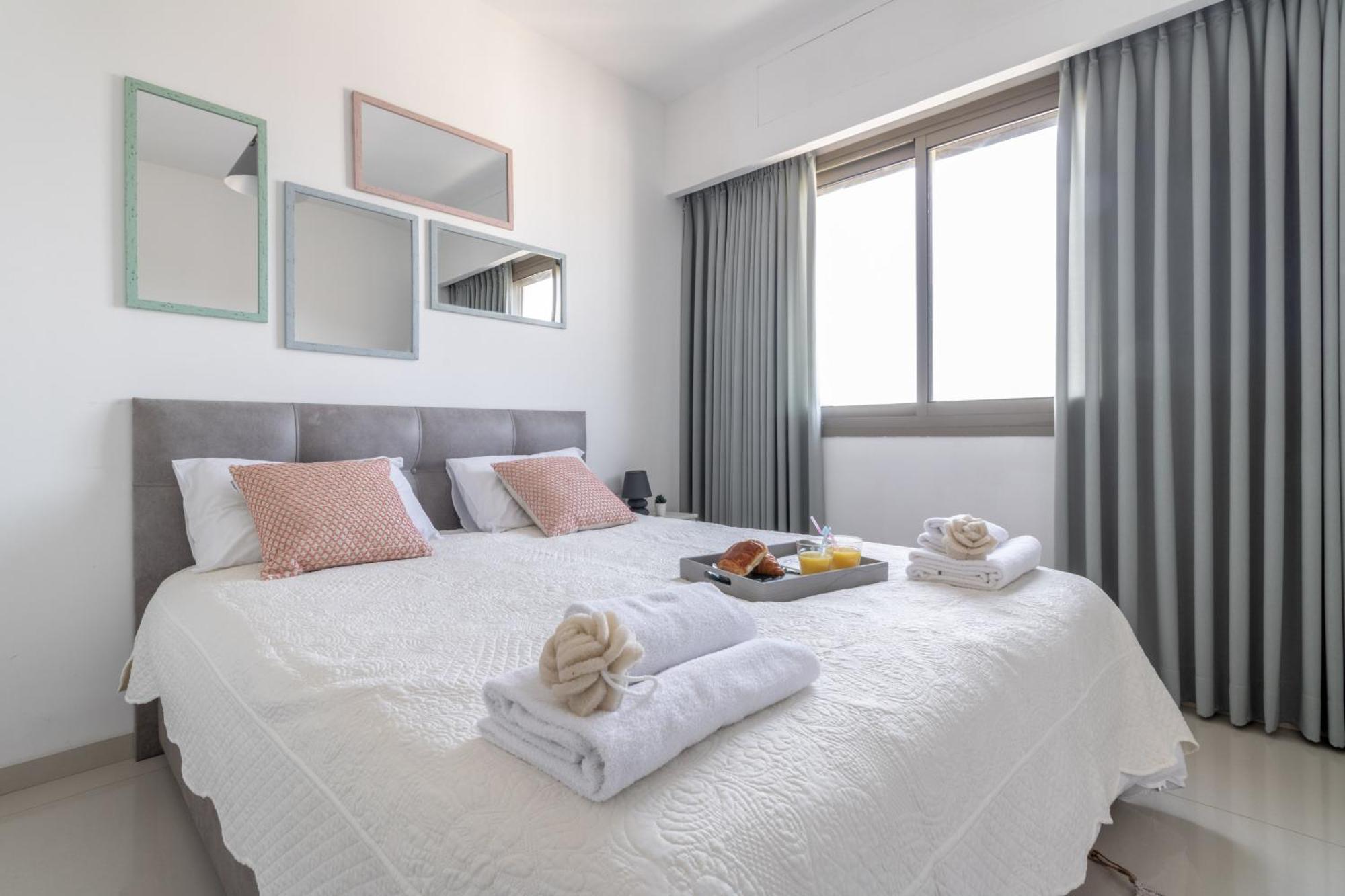 Isrentals Haneviim - Aparthotel In City Center Єрусалим Екстер'єр фото